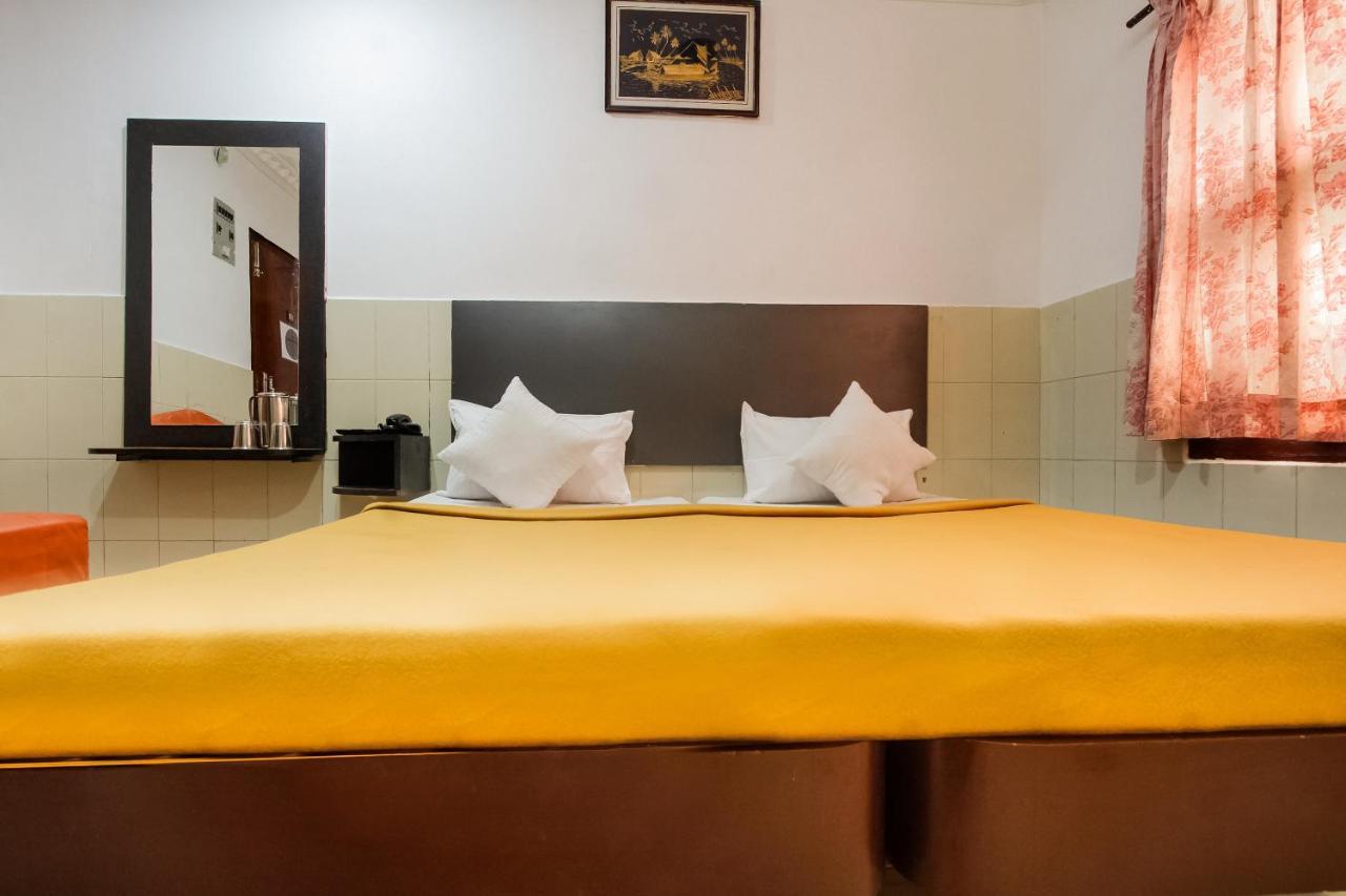 Spot On 43451 Hotel Sakunthala International Tirunelveli Exterior photo